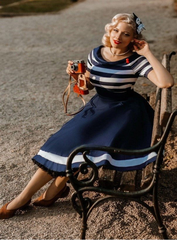 Vestido estilo em listras