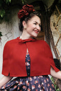Capa Sabrina vermelho coração